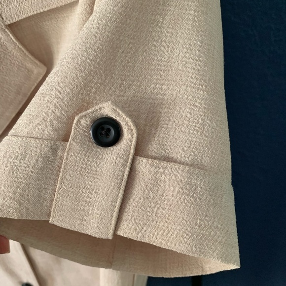 Short SleeveJacket With Tank Top - Picture 5 of 6